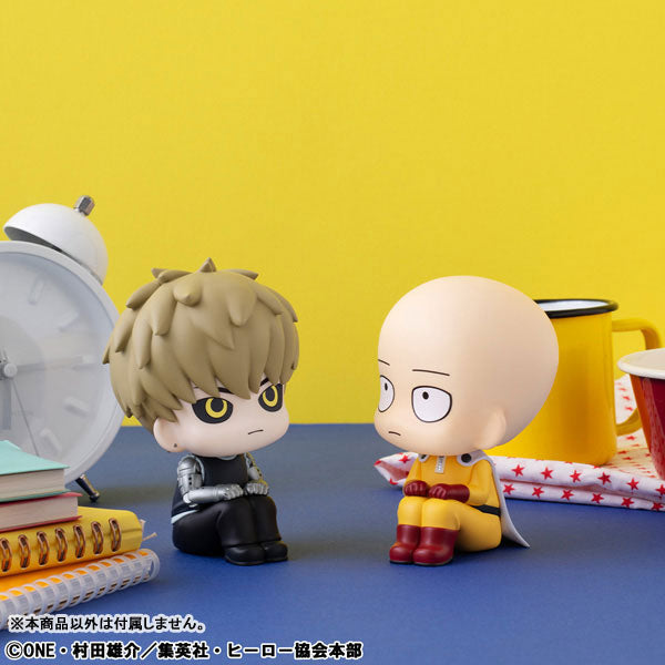 PRE-ORDER MegaHouse - Look Up - One-Punch Man - Genos
