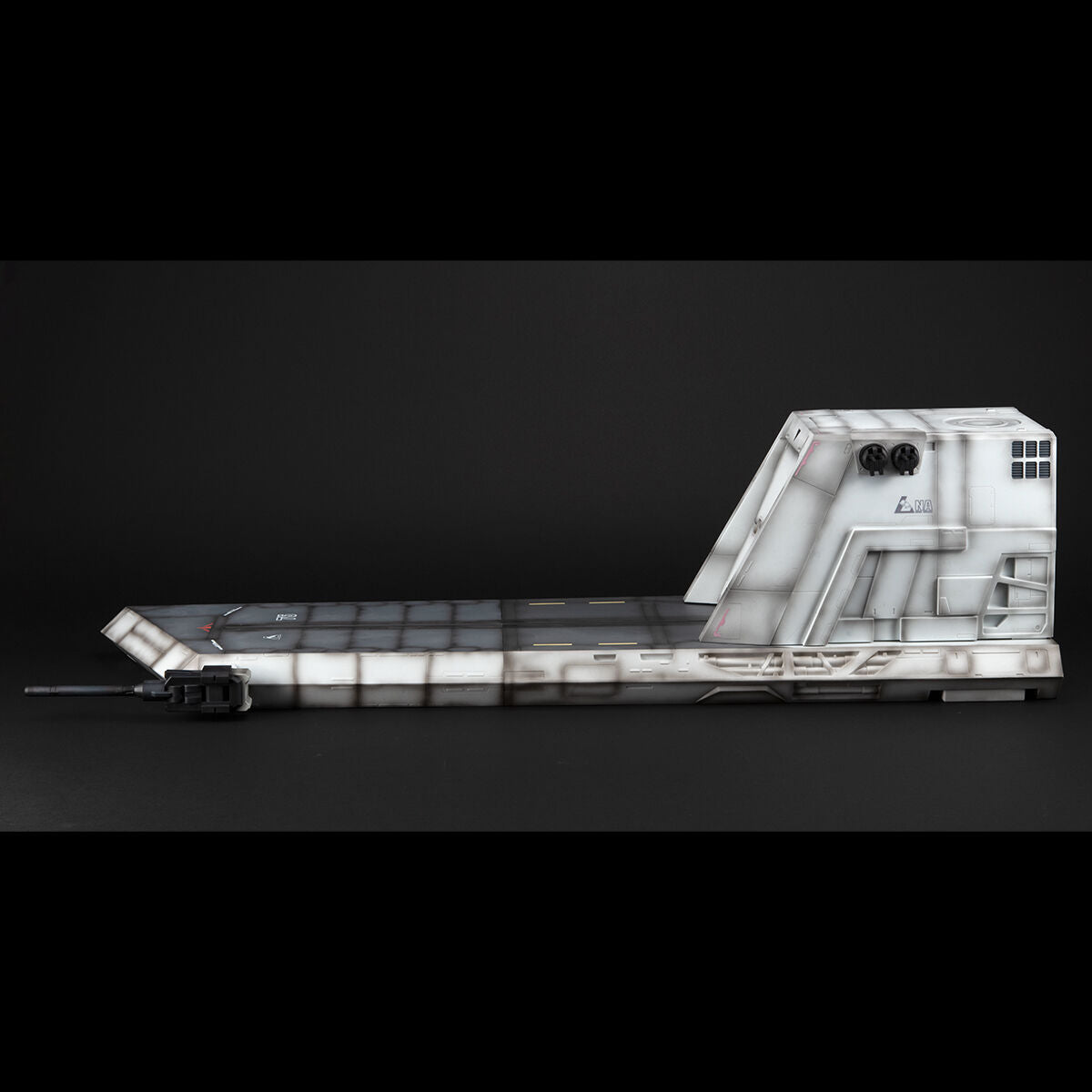 PRE-ORDER MegaHouse - Realistic Model Series - Mobile Suit Gundam: Unicorn -  HG Nahel Argama Catapult Deck: Unicorn Ver. 1/144