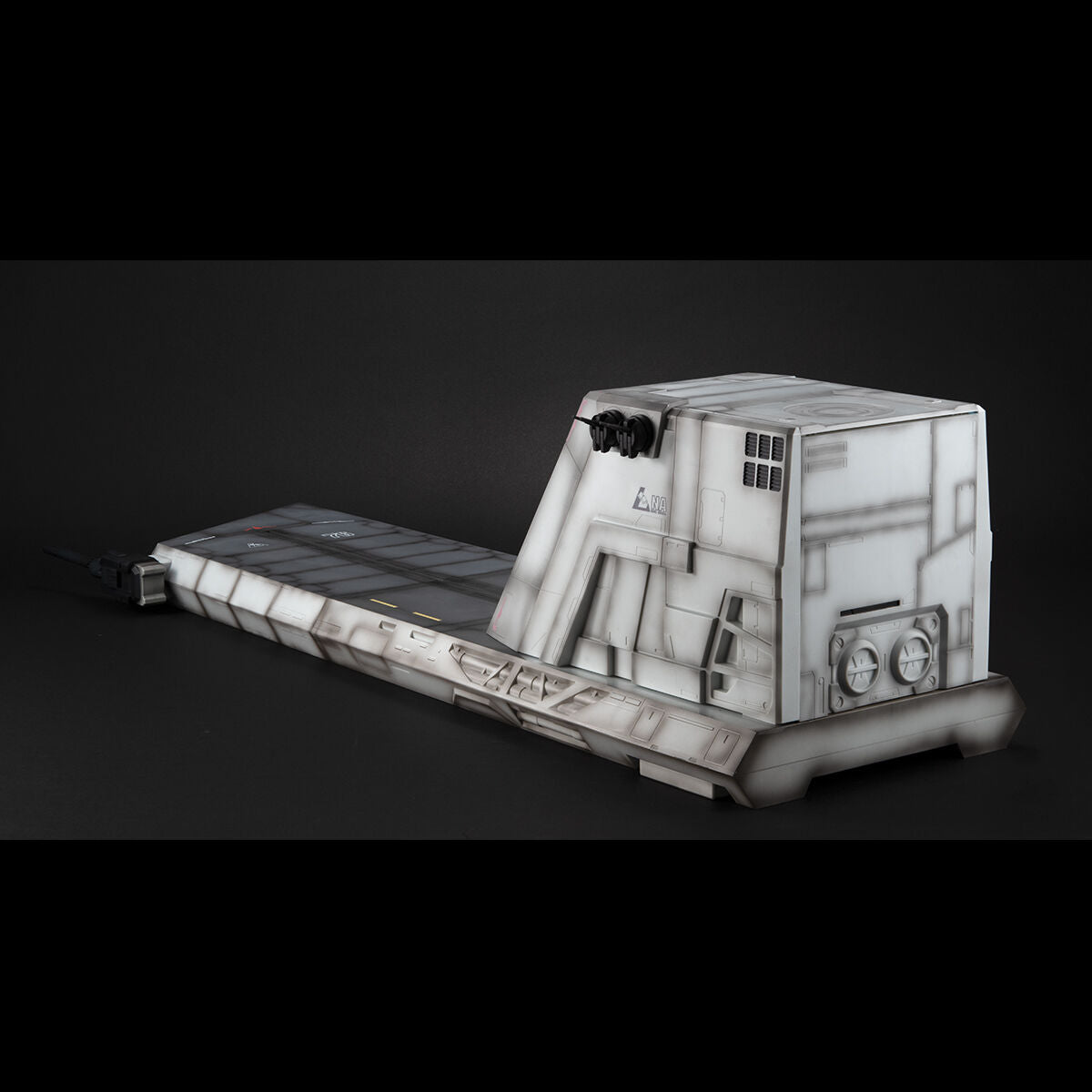 PRE-ORDER MegaHouse - Realistic Model Series - Mobile Suit Gundam: Unicorn -  HG Nahel Argama Catapult Deck: Unicorn Ver. 1/144