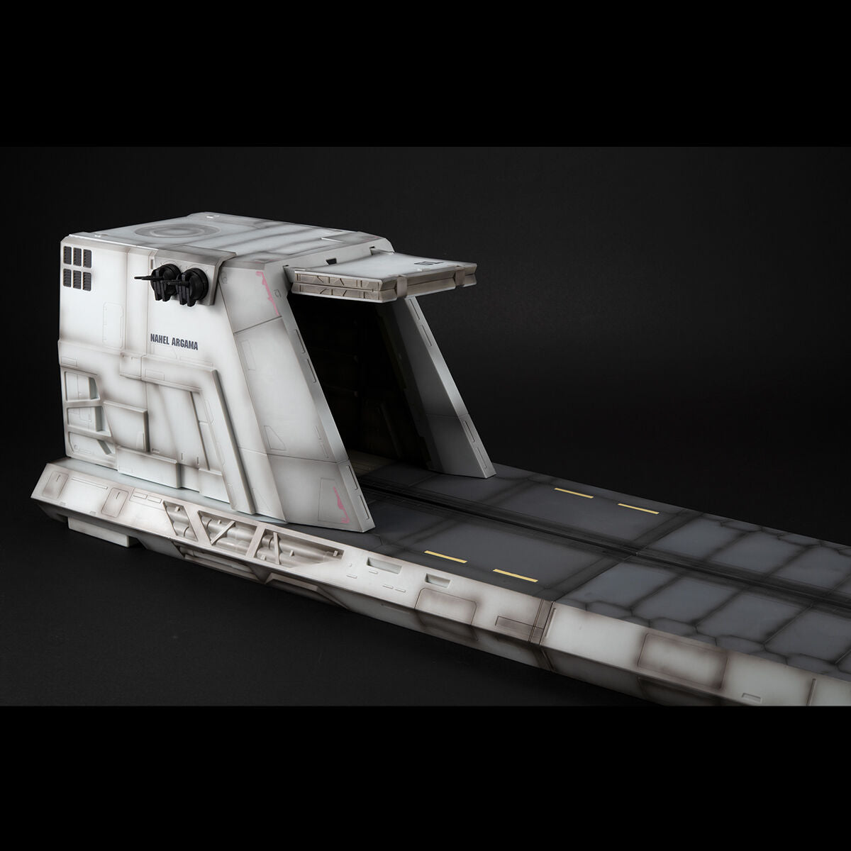 PRE-ORDER MegaHouse - Realistic Model Series - Mobile Suit Gundam: Unicorn -  HG Nahel Argama Catapult Deck: Unicorn Ver. 1/144