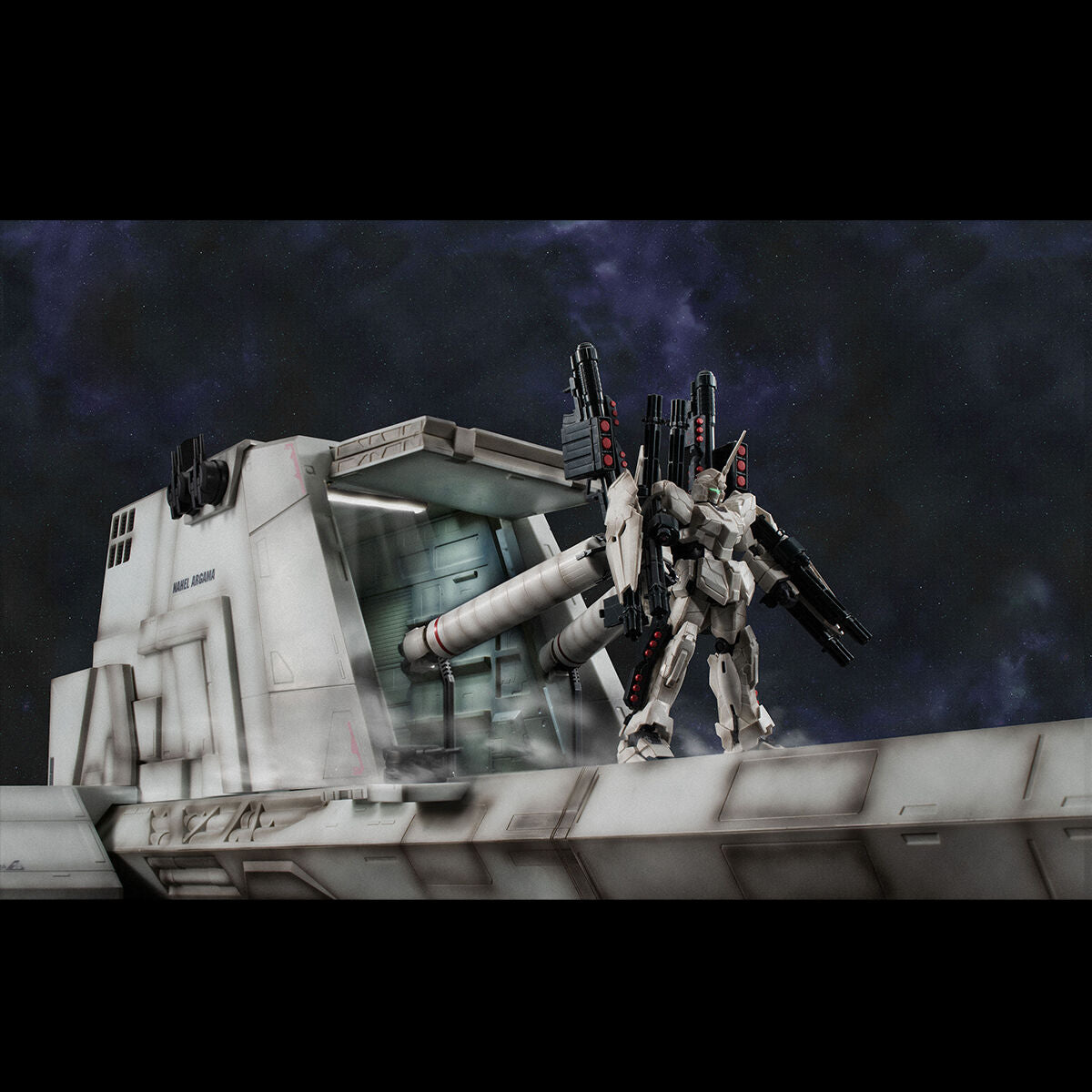 PRE-ORDER MegaHouse - Realistic Model Series - Mobile Suit Gundam: Unicorn -  HG Nahel Argama Catapult Deck: Unicorn Ver. 1/144