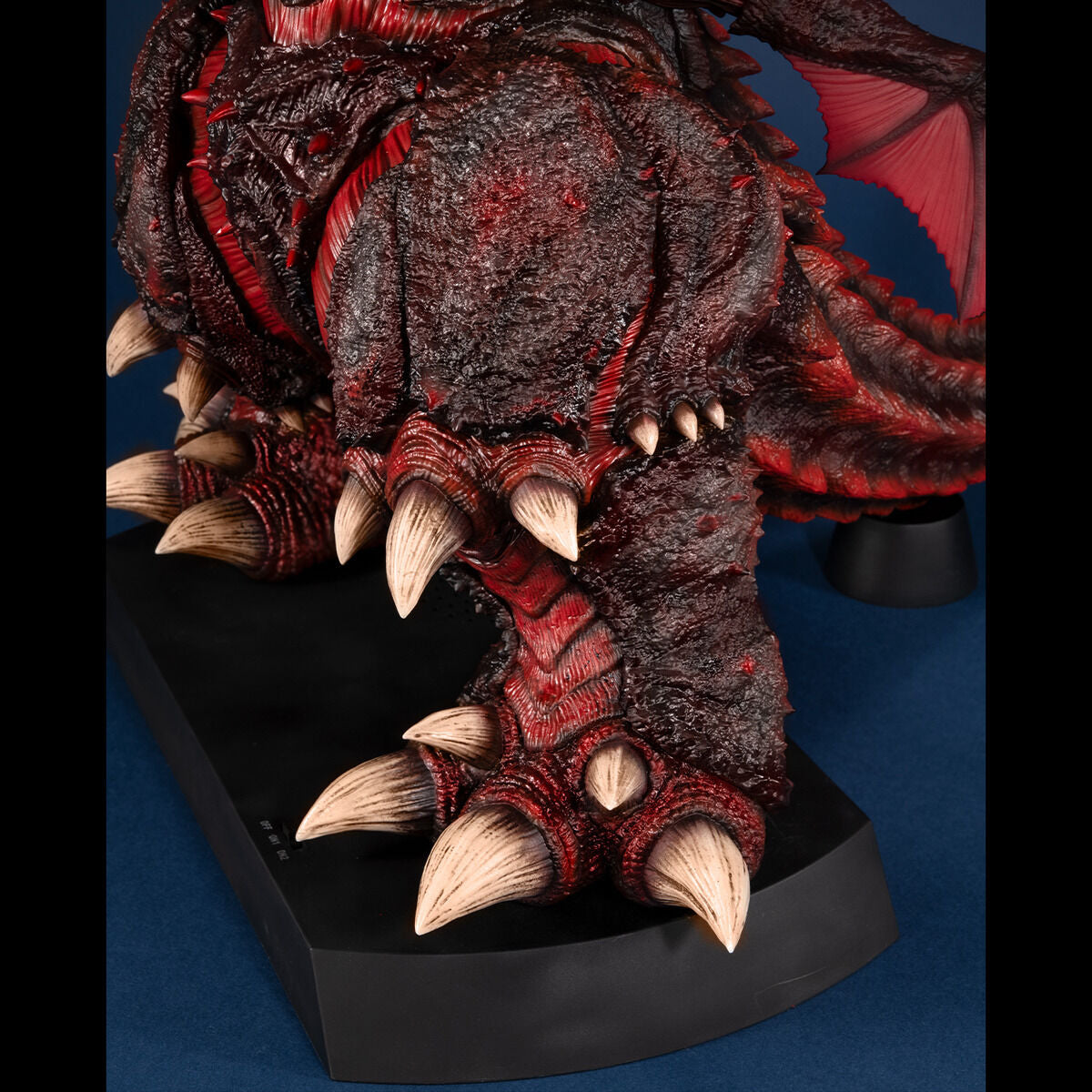 PRE-ORDER MegaHouse - Ultimate Article Monsters - Godzilla vs. Destoroyah - Destoroyah: Perfect Form [EXCLUSIVE]
