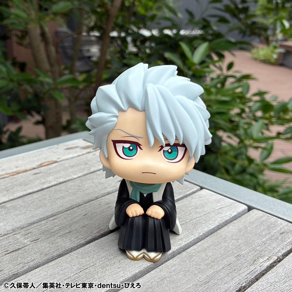 PRE-ORDER MegaHouse - Look Up - Bleach: Thousand-Year Blood War - Toshiro Hitsugaya and Shinji Hirako Set [EXCLUSIVE]