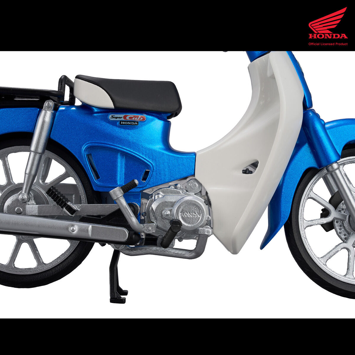 PRE-ORDER MegaHouse - KAITANICS - Honda Super Cub 110 - Glint Wave Blue Metallic