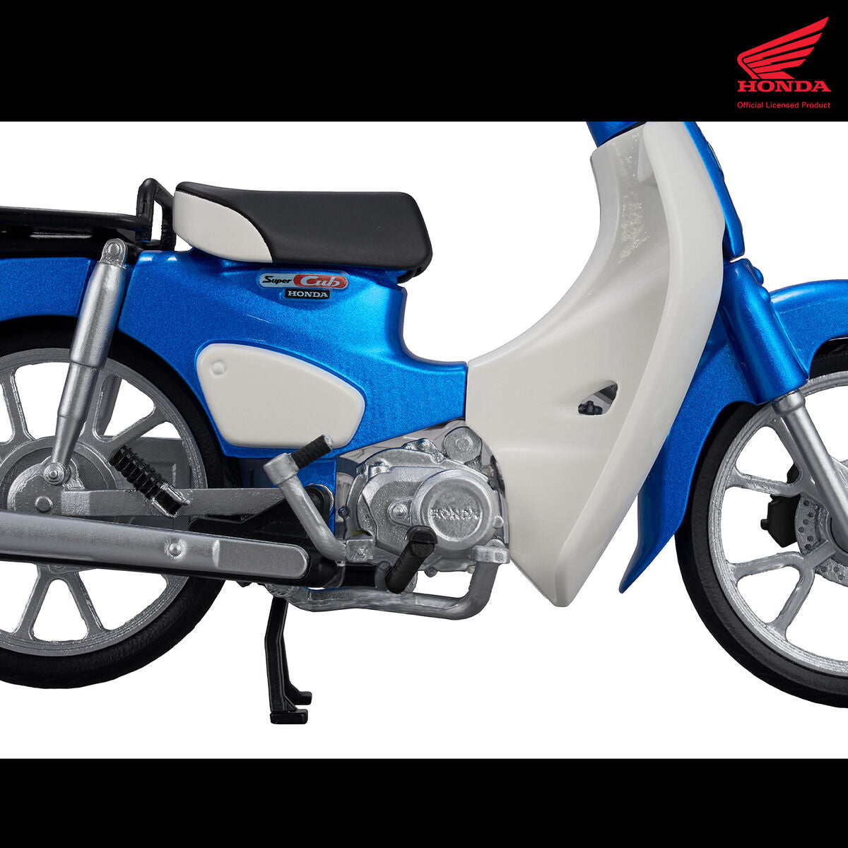 PRE-ORDER MegaHouse - KAITANICS - Honda Super Cub 110 - Glint Wave Blue Metallic