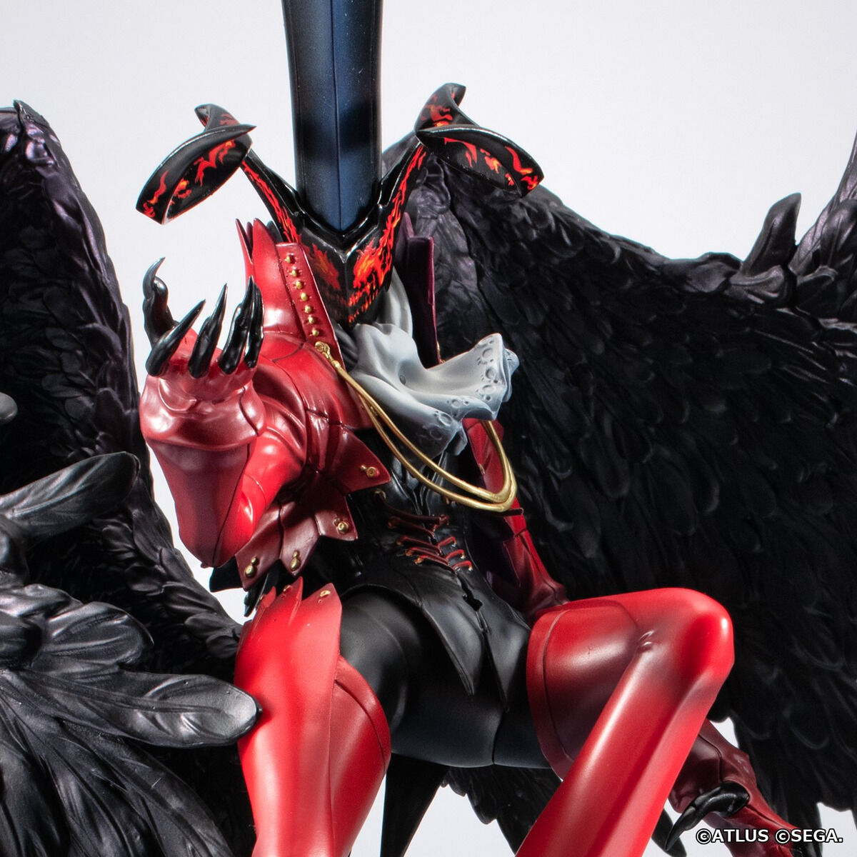 PRE-ORDER MegaHouse - Game Characters Collection DX - Persona 5 - Arsene: 30th Anniversary Edition [EXCLUSIVE]