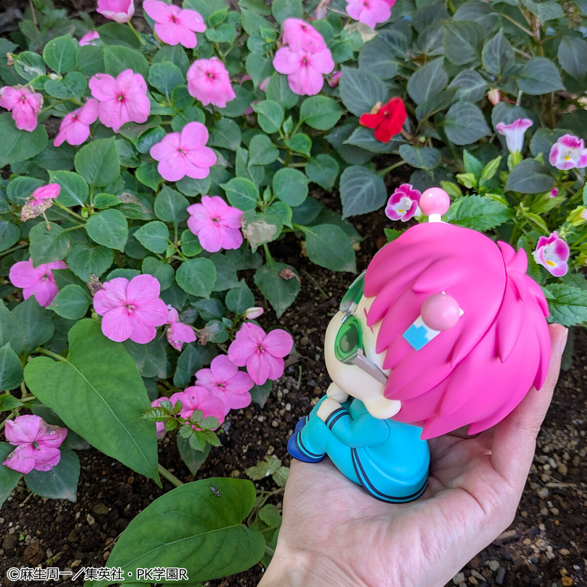 PRE-ORDER MegaHouse - Look Up - The Disastrous Life of Saiki K. - Kusuo Saiki [EXCLUSIVE]