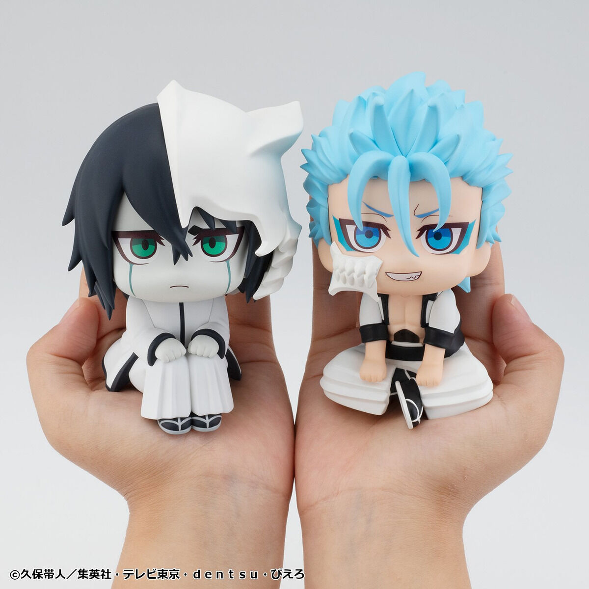 PRE-ORDER MegaHouse - Look Up - BLEACH - Ulquiorra Cifer and Grimmjow Jaegerjaquez Set [EXCLUSIVE]