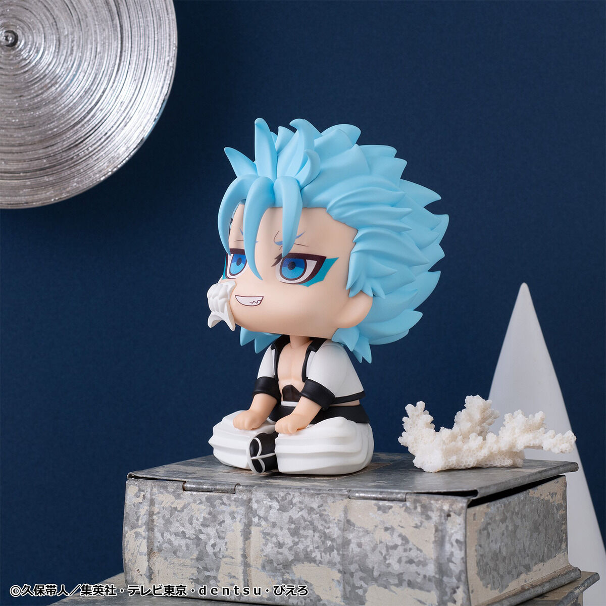 PRE-ORDER MegaHouse - Look Up - BLEACH - Ulquiorra Cifer and Grimmjow Jaegerjaquez Set [EXCLUSIVE]