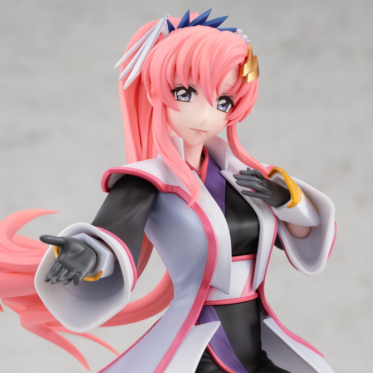 PRE-ORDER MegaHouse - GGG Series - Mobile Suit Gundam SEED Freedom - Lacus Clyne: Surcoat Ver.