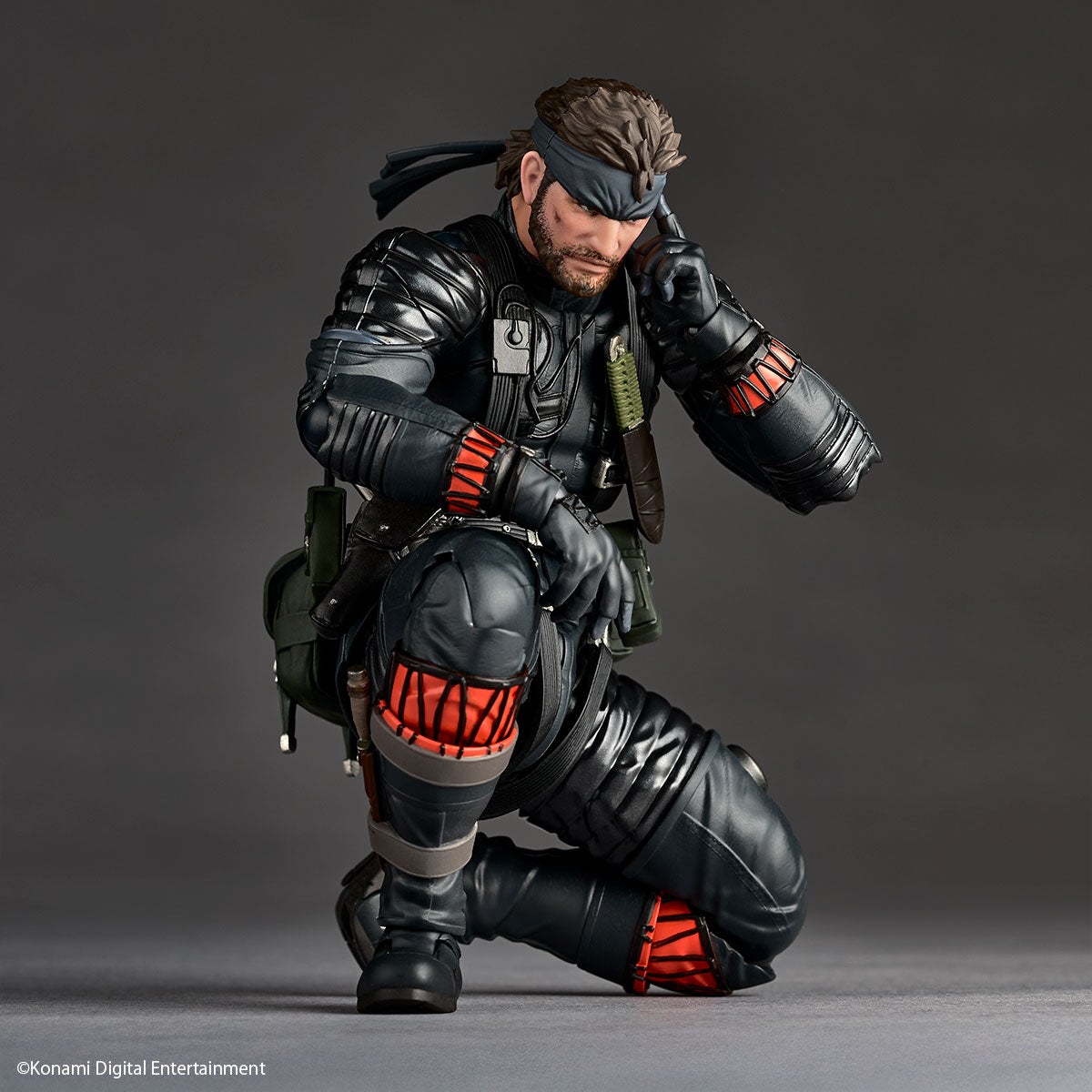 SPECIAL ORDER Kaiyodo - Revoltech Amazing Yamaguchi - Metal Gear Solid Δ: Snake Eater - Naked Snake: Sneaking Suit Ver. [EXCLUSIVE]