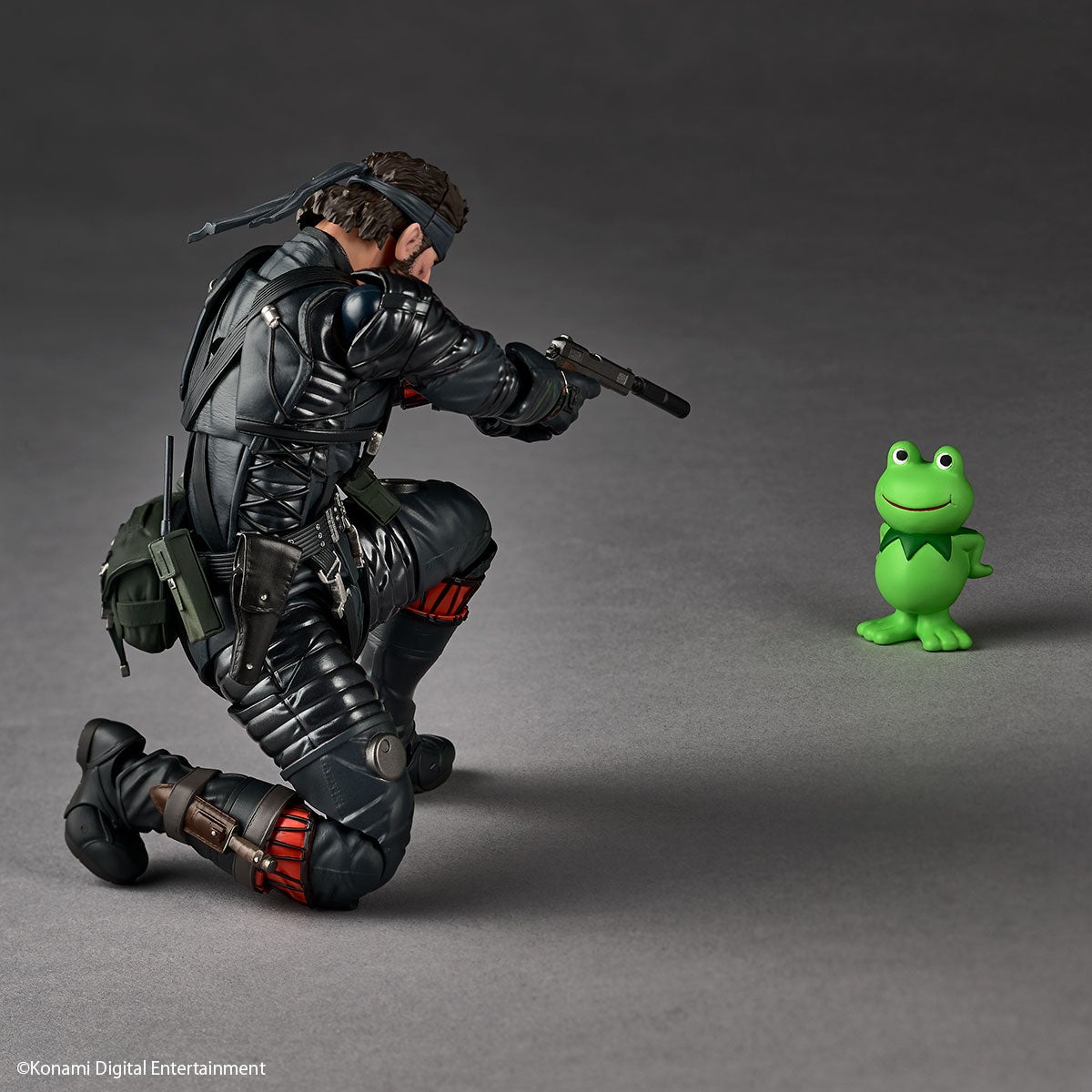 SPECIAL ORDER Kaiyodo - Revoltech Amazing Yamaguchi - Metal Gear Solid Δ: Snake Eater - Naked Snake: Sneaking Suit Ver. [EXCLUSIVE]