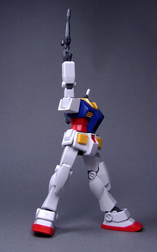 IN STOCK - Bandai - High Grade Universal Century - Mobile Suit Gundam - RX-78-2 [2001-05]