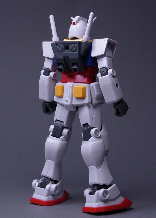 IN STOCK - Bandai - High Grade Universal Century - Mobile Suit Gundam - RX-78-2 [2001-05]