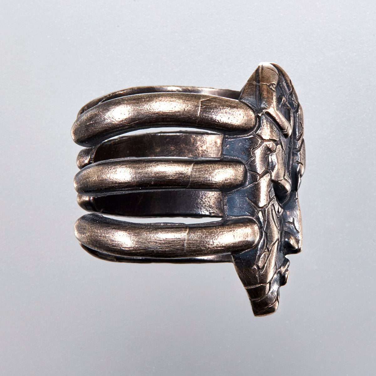 SPECIAL ORDER Bandai - BanColle! - JoJo's Bizarre Adventure Accessory Collection - Stone Mask Ring [JP]