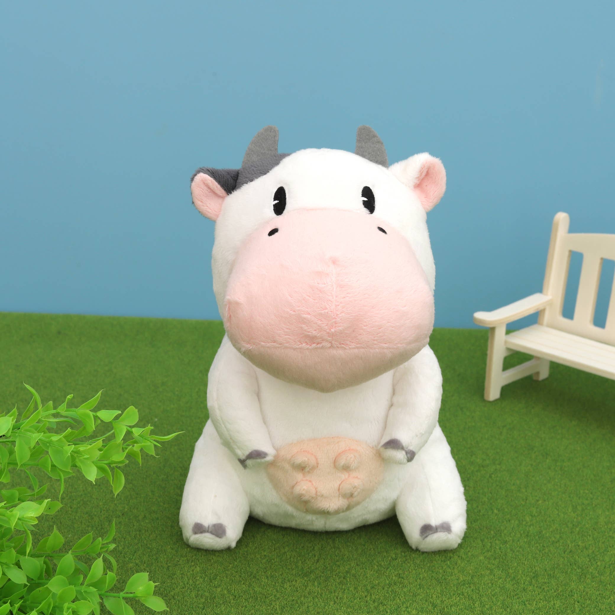 SPECIAL ORDER Movic - Story of Seasons Plush Pouch - Cow [JP]