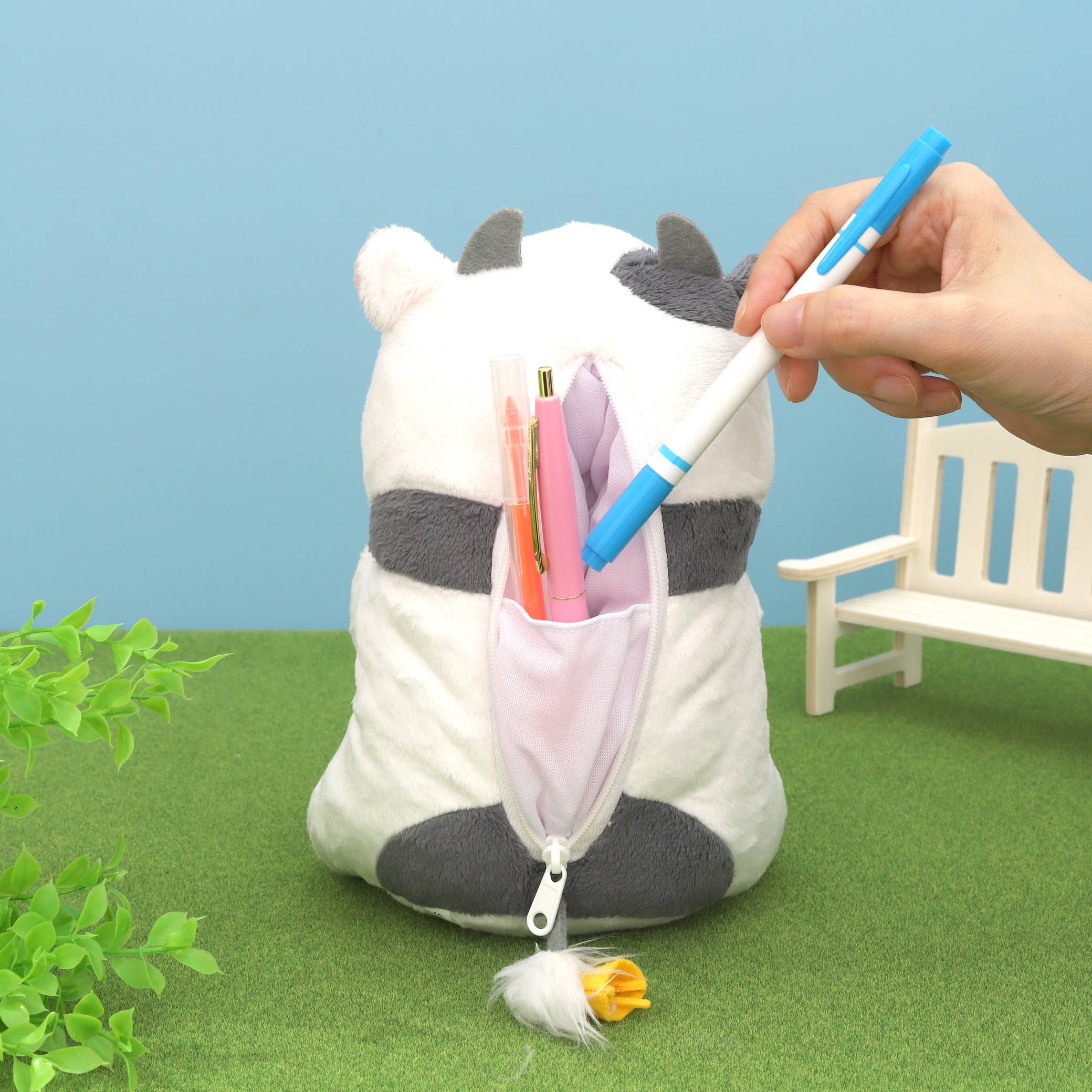 SPECIAL ORDER Movic - Story of Seasons Plush Pouch - Cow [JP]