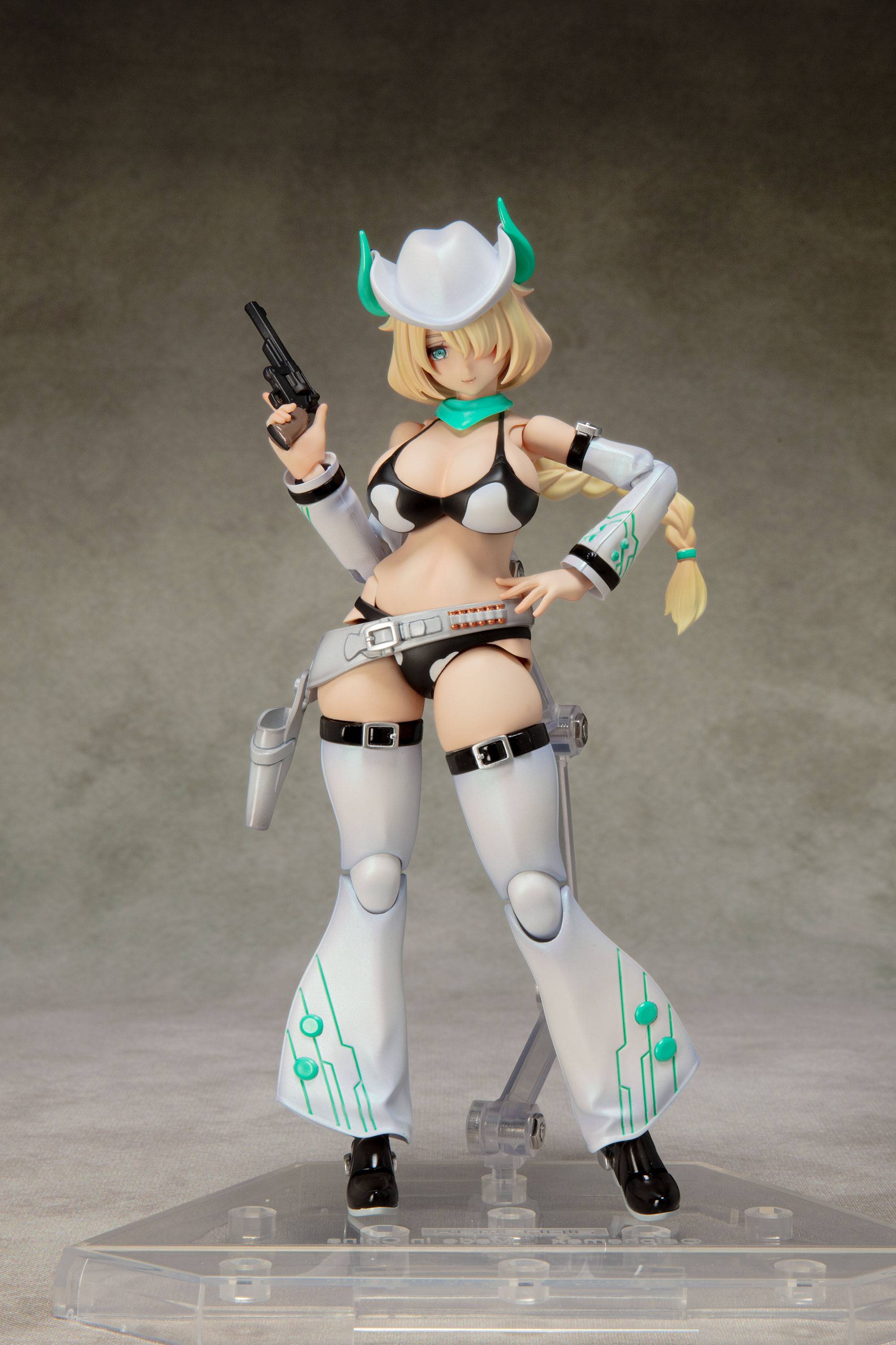 SPECIAL ORDER Alphamax - DarkAdvent - saitom Illustration - Quattle: Alien Dress [JP]