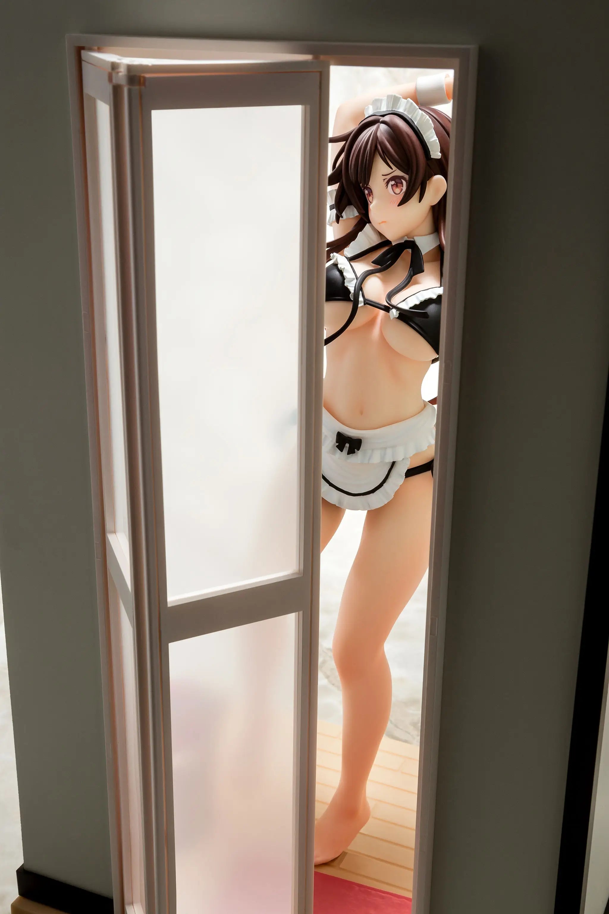 PRE-ORDER Hakoiri-Musume - Rent-A-Girlfriend - Chizuru Mizuhara: Maid Bikini ni Okigae 1/6