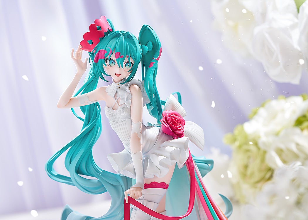 SPECIAL ORDER GOODSMILE RACING - G.S. Collection - Hatsune Miku GT Project - Racing Miku: 15th Rhapsody 2010-2025 1/7 [JP]