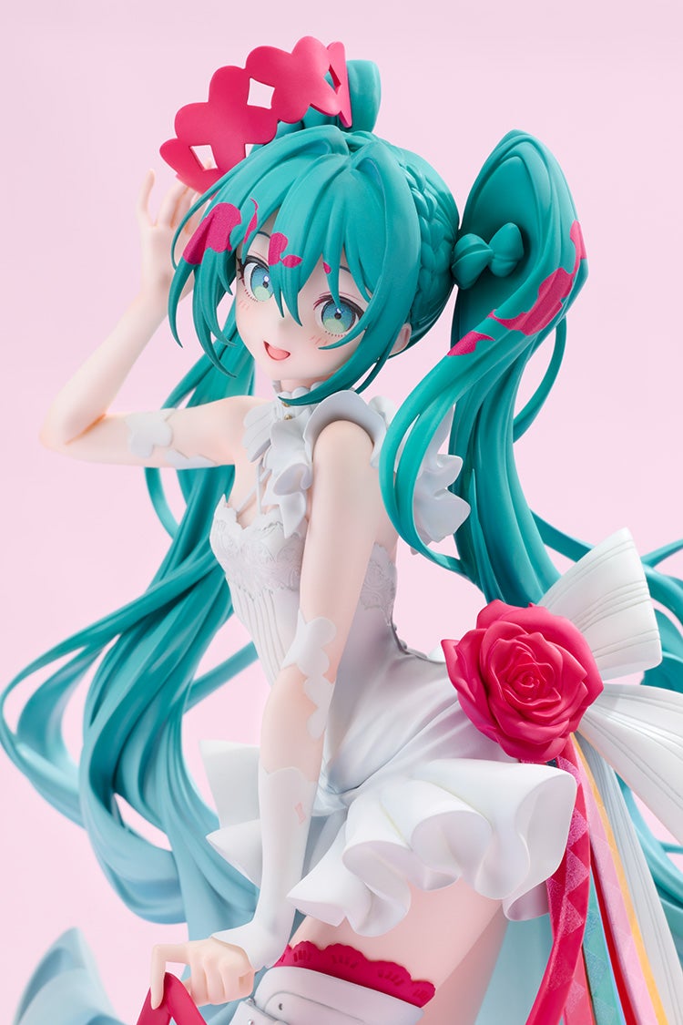 SPECIAL ORDER GOODSMILE RACING - G.S. Collection - Hatsune Miku GT Project - Racing Miku: 15th Rhapsody 2010-2025 1/7 [JP]
