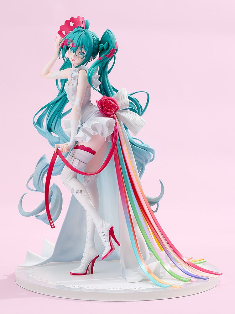 SPECIAL ORDER GOODSMILE RACING - G.S. Collection - Hatsune Miku GT Project - Racing Miku: 15th Rhapsody 2010-2025 1/7 [JP]