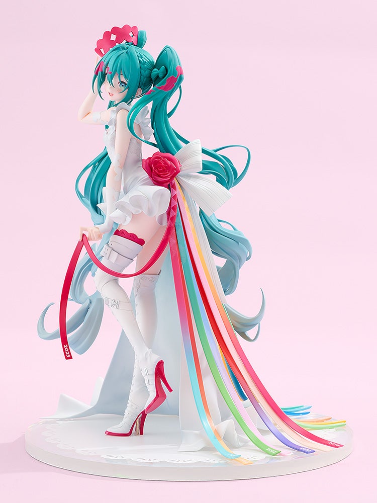SPECIAL ORDER GOODSMILE RACING - G.S. Collection - Hatsune Miku GT Project - Racing Miku: 15th Rhapsody 2010-2025 1/7 [JP]