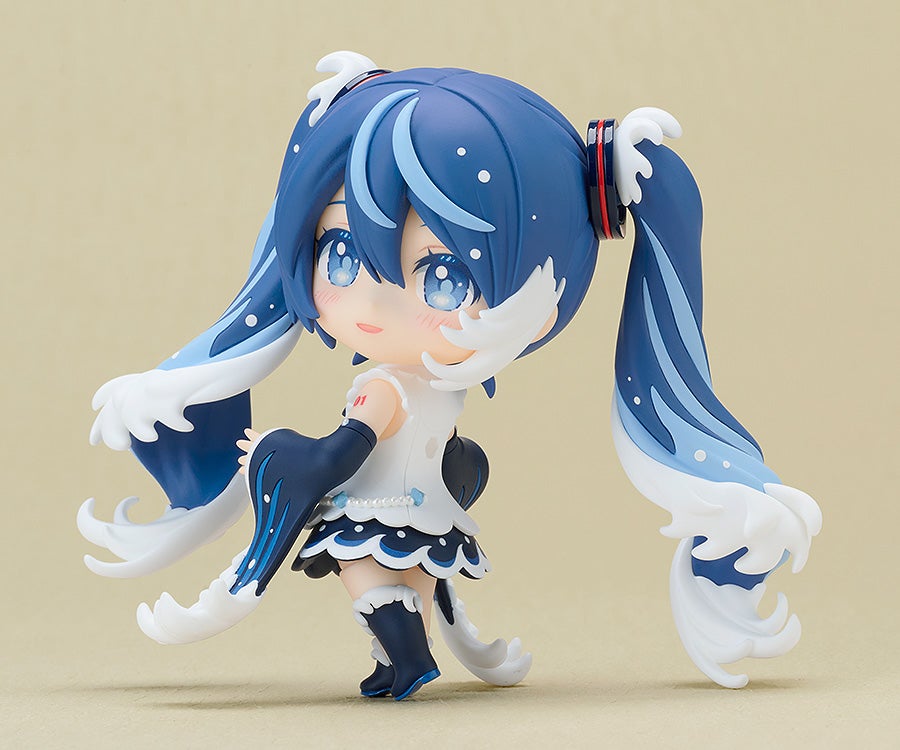 PRE-ORDER Good Smile Company - Nendoroid 3145 - Character Vocal Series 01: Hatsune Miku - Hatsune Miku: Katsushika Hokusai Collaboration Ver. (Rella)