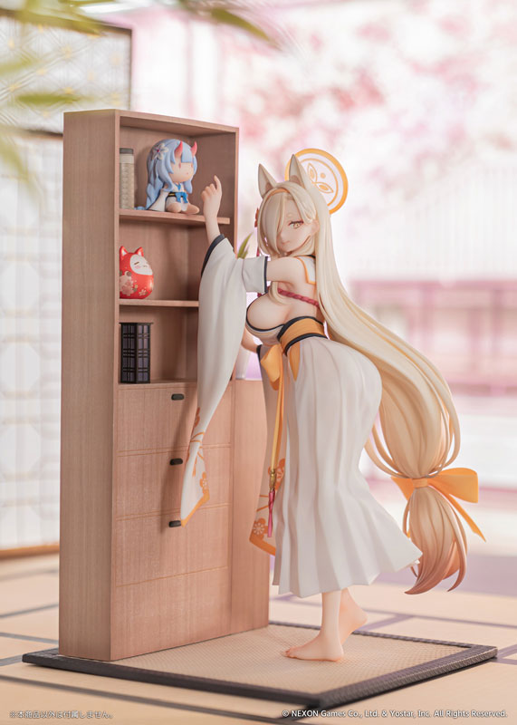 PRE-ORDER AniGift - Blue Archive - Kaho: Memorial Lobby Ver. 1/7