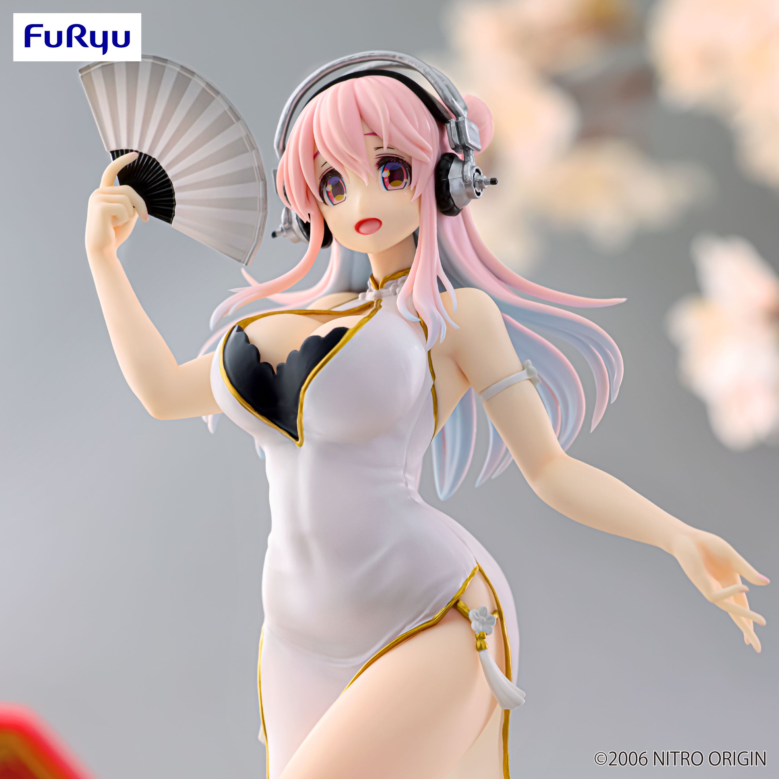 PRE-ORDER FuRyu - SUPER SONICO Trio-Try-iT Figure - Sonico: White China Dress Ver.