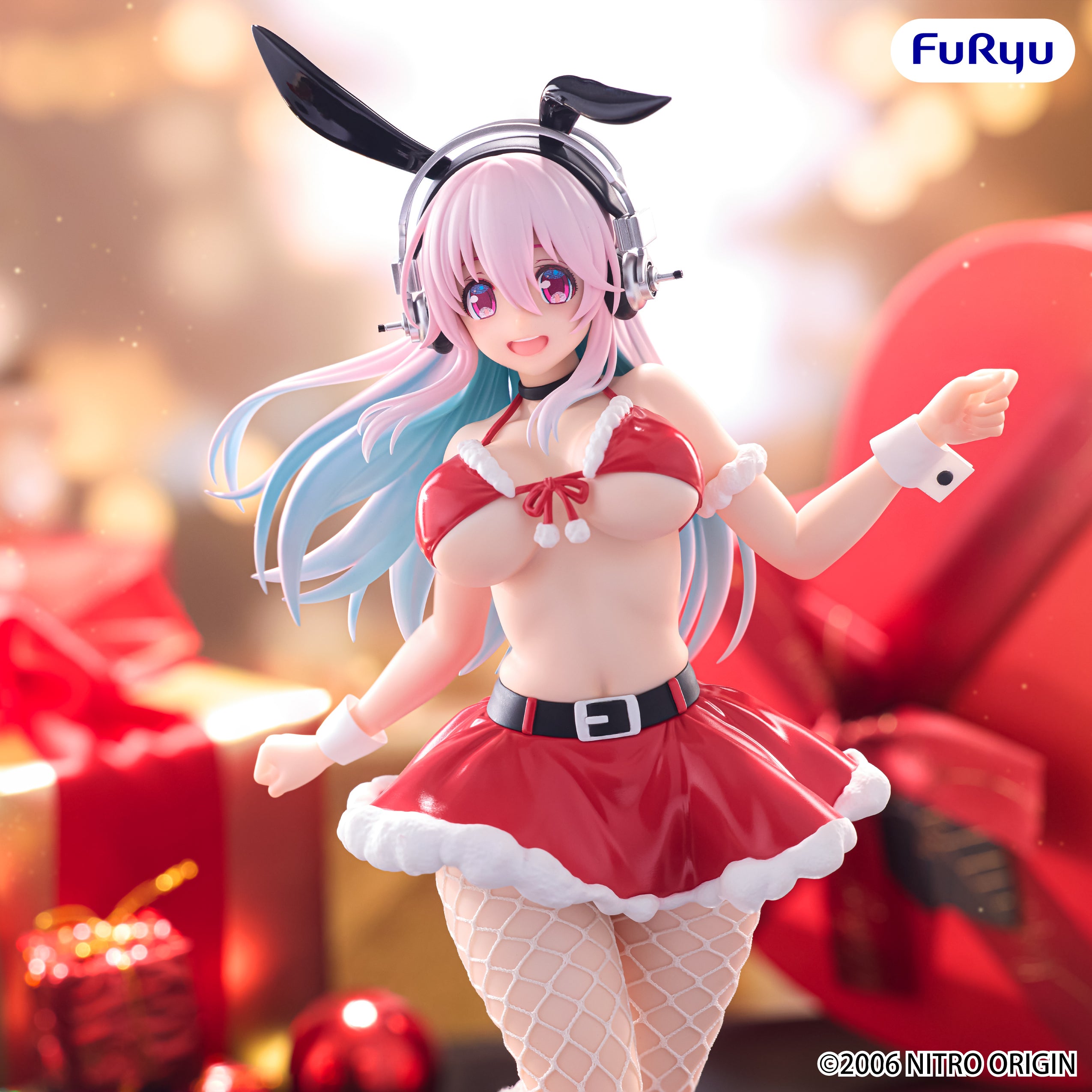 PRE-ORDER FuRyu - SUPER SONICO BiCute Bunnies Figure - Super Sonico: Santa Ver.