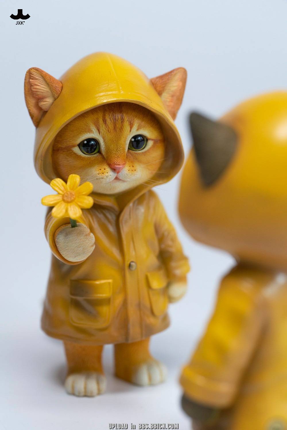 PRE-ORDER JXK Studio - Animal Statue Series - Kitty in the Rain B