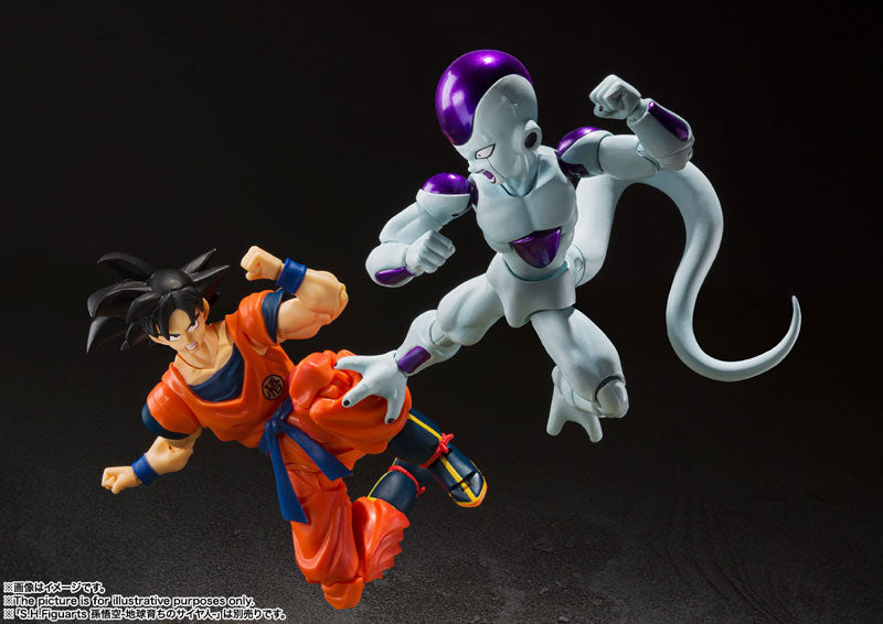 PRE-ORDER Bandai - S.H.Figuarts - Dragon Ball Z - Freeza: Final Form [May 2024 Release]