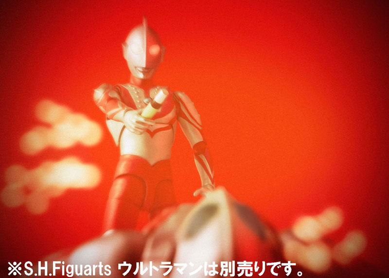 PRE-ORDER Bandai - S.H.Figuarts - Ultraman - Zoffy: Rerelease Edition [August 2025 Release]