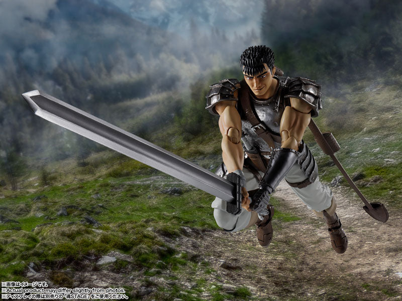 IN-STOCK Bandai - S.H.Figuarts - Berserk - Guts (Band of the Hawk)