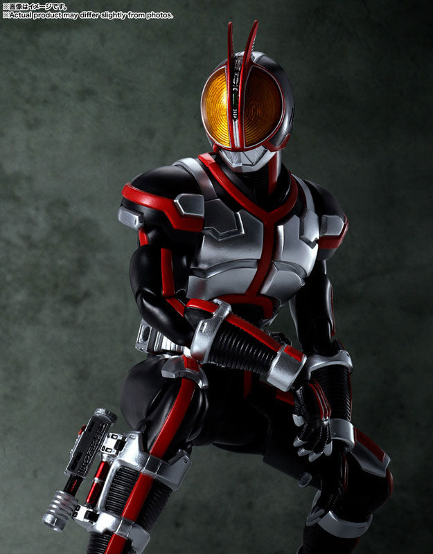 PRE-ORDER Bandai - S.H. Figuarts Shinkocchou Seihou - Kamen Rider 555 - Kamen Rider Faiz: Rerelease Edition
