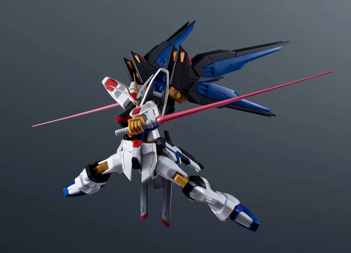 PRE-ORDER Bandai Spirits - Gundam Universe - Mobile Suit Gundam SEED Destiny - ZGMF-X20A Strike Freedom Gundam: Renewal