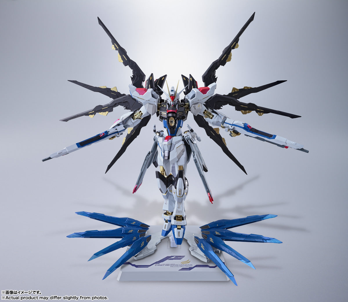 PRE-ORDER Bandai Spirits - Metal Build - Mobile Suit Gundam SEED Destiny - Strike Freedom Gundam: Revival Ver.