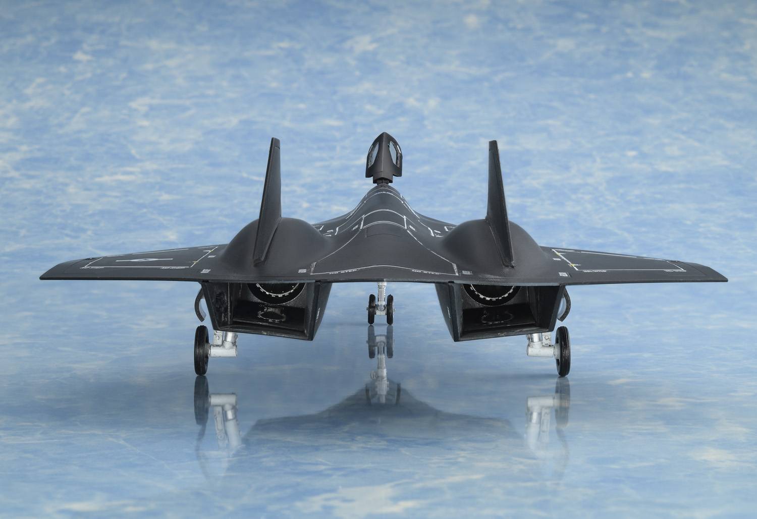 SPECIAL ORDER Bellfine - Top Gun: Maverick - Dark Star 1/72 [JP]