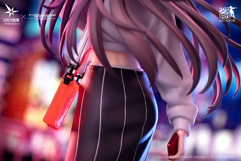 SPECIAL ORDER Hobby Max - Girls' Frontline - UMP45: Corona Sunset Ver. 1/7 [JP]