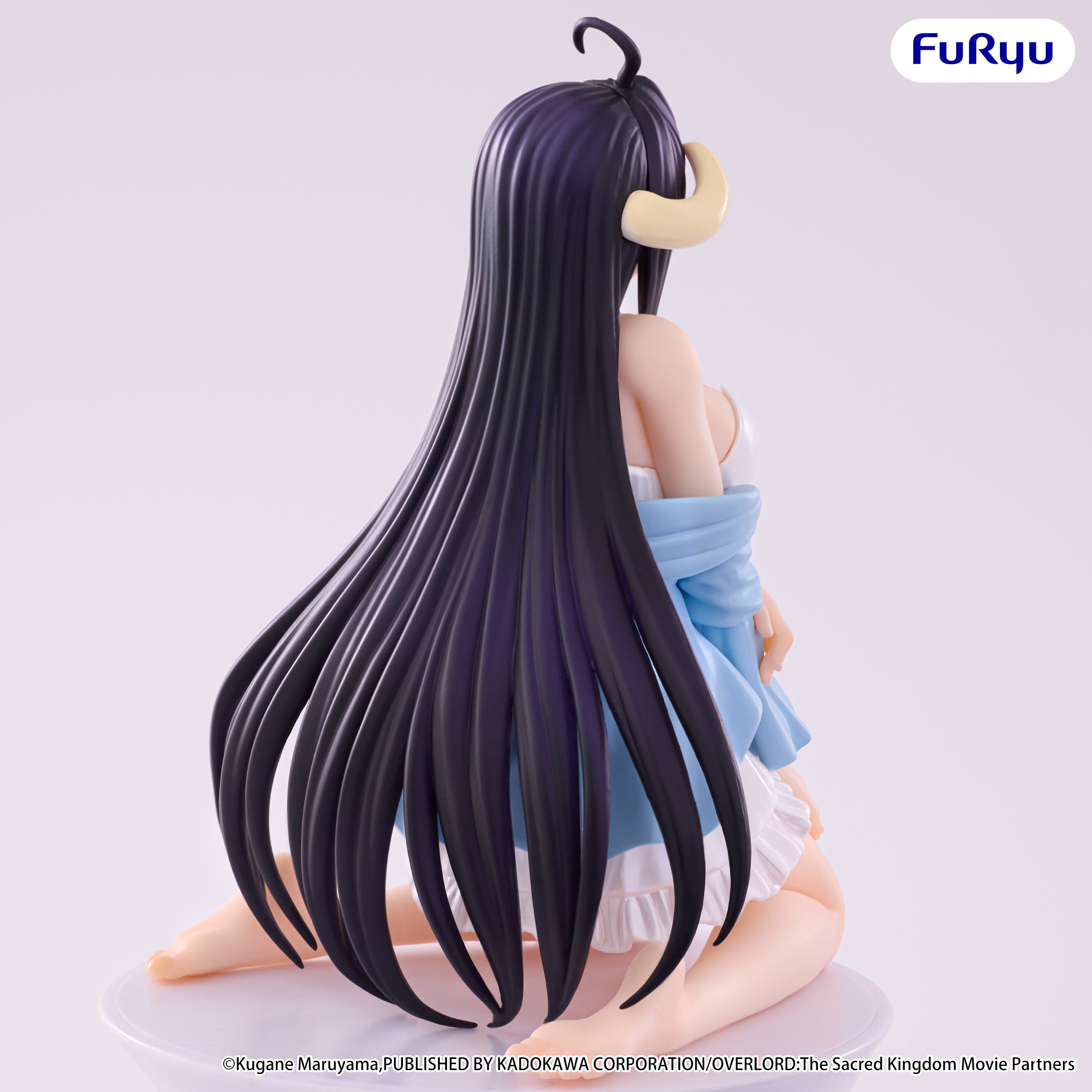 PRE-ORDER FuRyu - OVERLORD Noodle Stopper Figure - Albedo: Loungewear Pearl White Ver.