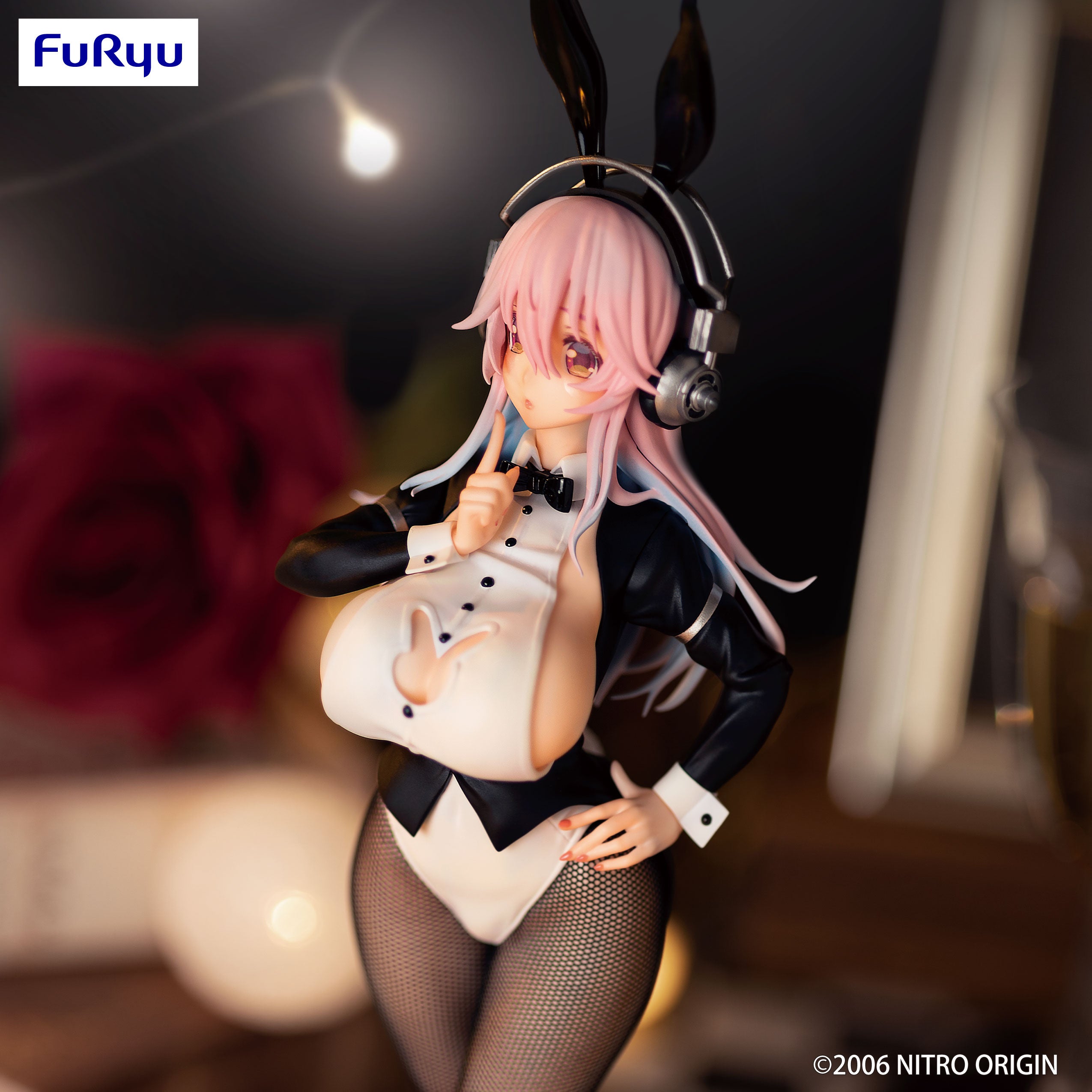 PRE-ORDER FuRyu - Super Sonico BiCute Bunnies Figure - Super Sonico: Newly Drawn Costume Tailcoat Ver.