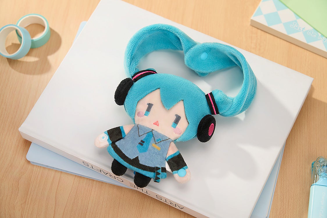 IN-STOCK Good Smile Company - Character Vocal Series 01: Hatsune Miku Keychain Pouch