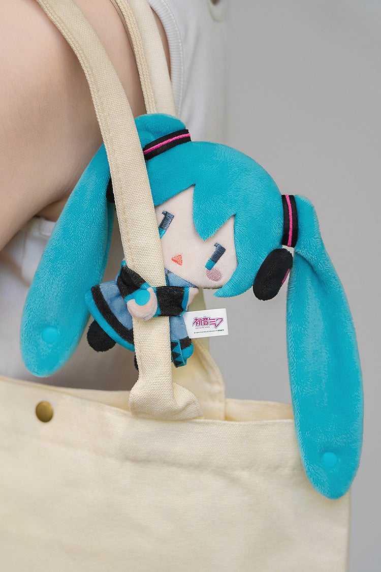 IN-STOCK Good Smile Company - Character Vocal Series 01: Hatsune Miku Keychain Pouch