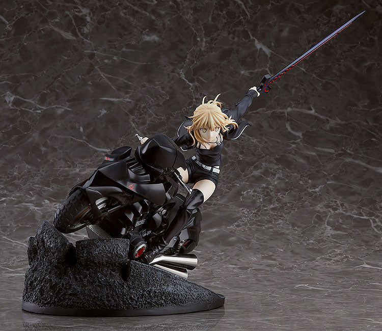 PRE-ORDER Good Smile Company - Fate/Grand Order - Saber/Altria Pendragon (Alter) & Cuirassier Noir 1/8 [2nd Release]