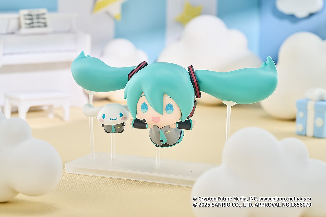 PRE-ORDER Good Smile Company - Collectible Figure - Hatsune Miku x Cinnamoroll