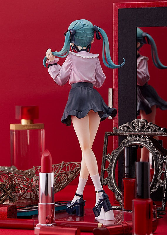 IN-STOCK Good Smile Company - POP UP PARADE - Character Vocal Series 01: Hatsune Miku - Hatsune Miku: The Vampire Ver. L [2nd Release]
