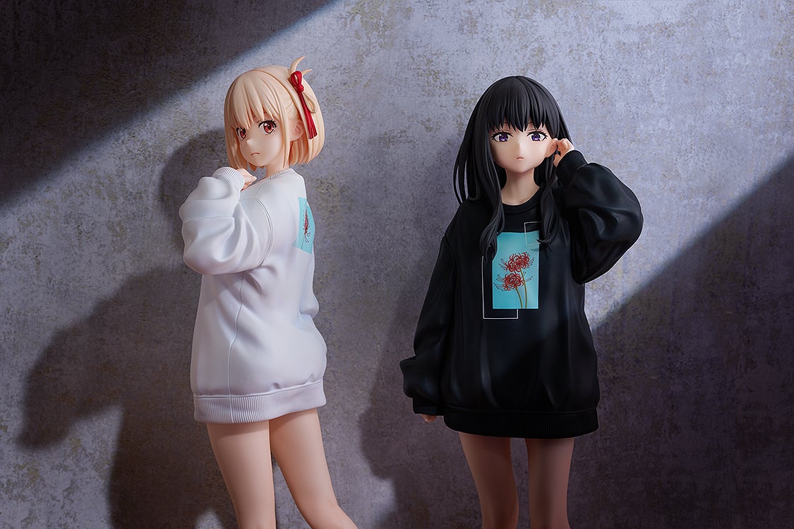 PRE-ORDER Phat! - Lycoris Recoil - Chisato Nishikigi: Oversized Sweatshirt Ver. 1/7