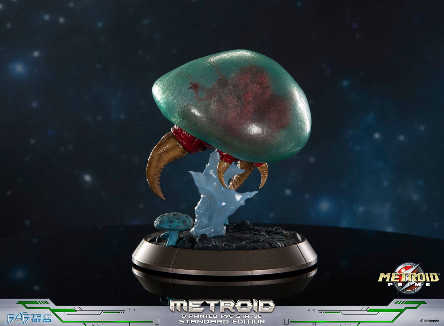 SPECIAL ORDER First 4 Figures - Metroid Prime Glow-in-the-Dark Soft Vinyl Figure - Metroid [JP]