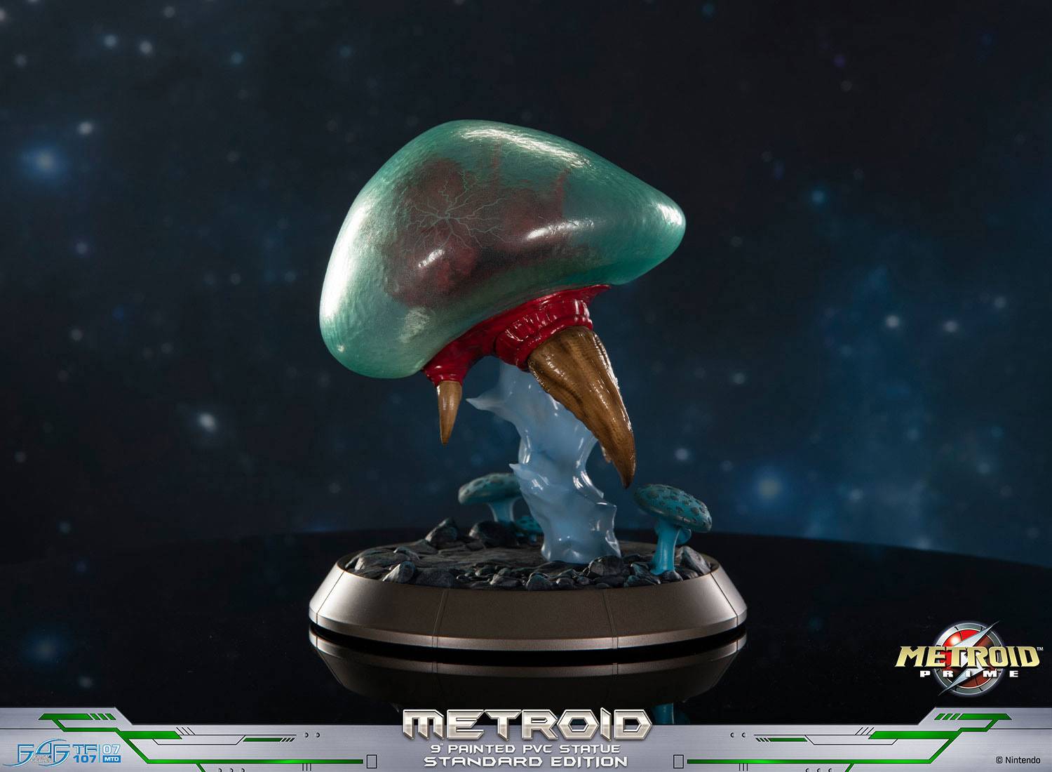 SPECIAL ORDER First 4 Figures - Metroid Prime Glow-in-the-Dark Soft Vinyl Figure - Metroid [JP]